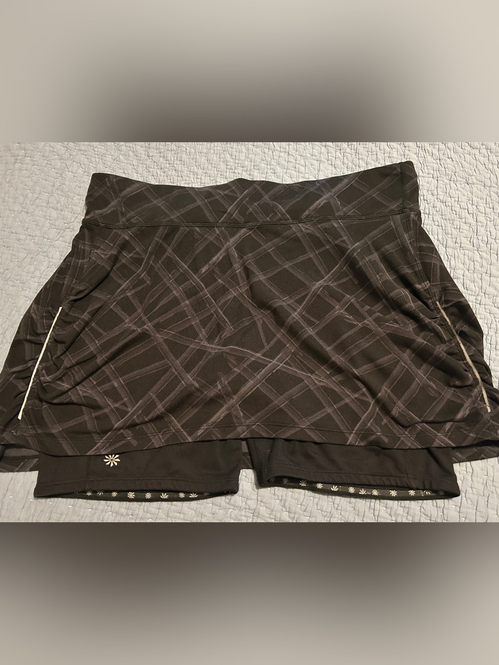 Athleta Splash Contender 2-in-1 Skort XL